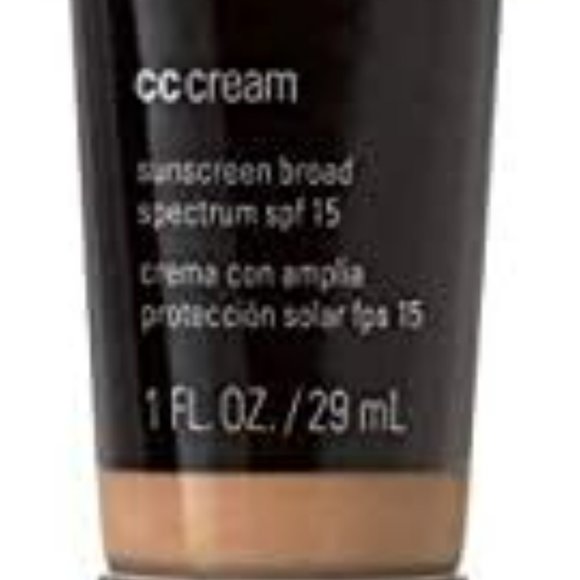 Facial Cream for Cleaning the Skin - Picture 2 of 2